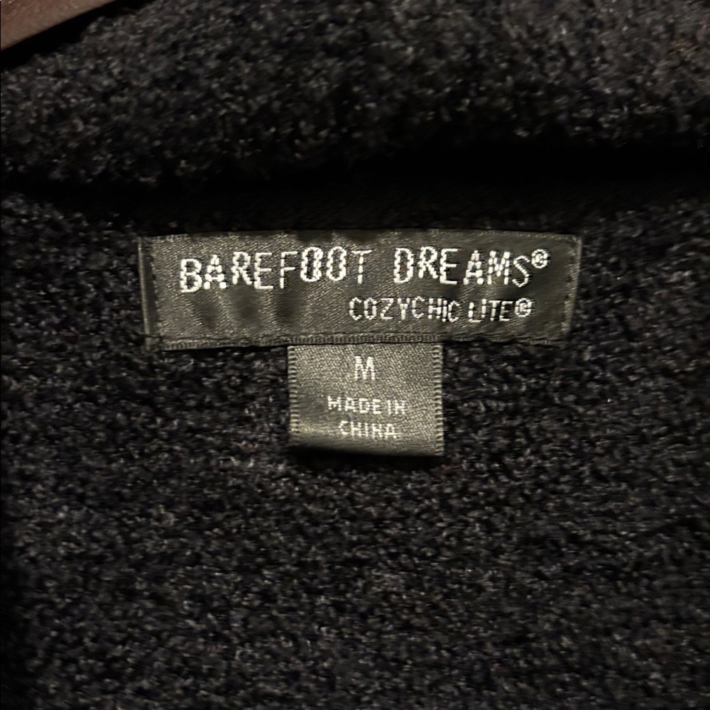 Barefoot dreams sweater - Picture 2 of 4
